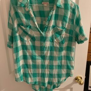 Merona high low plaid shirt